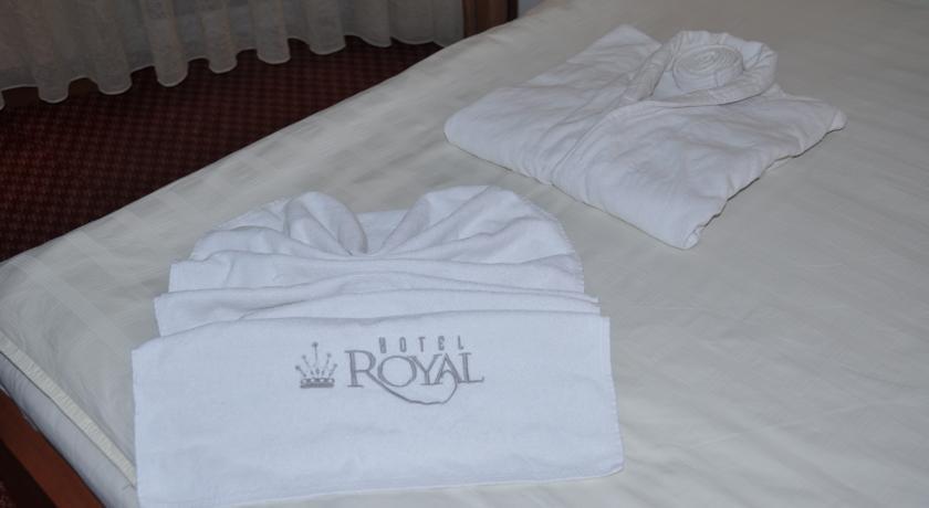 Hotel Royal Приштина Екстер'єр фото