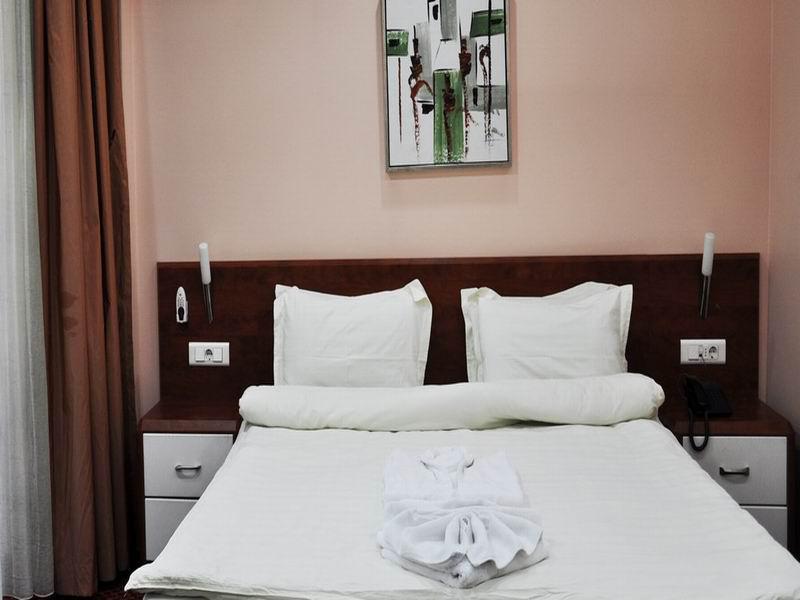 Hotel Royal Приштина Номер фото